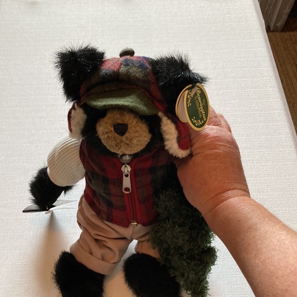 14” Plush “Fraser Fir” Black Bear #1574 Retired 2006 Bearington Christmas Tags - Picture 2 of 12